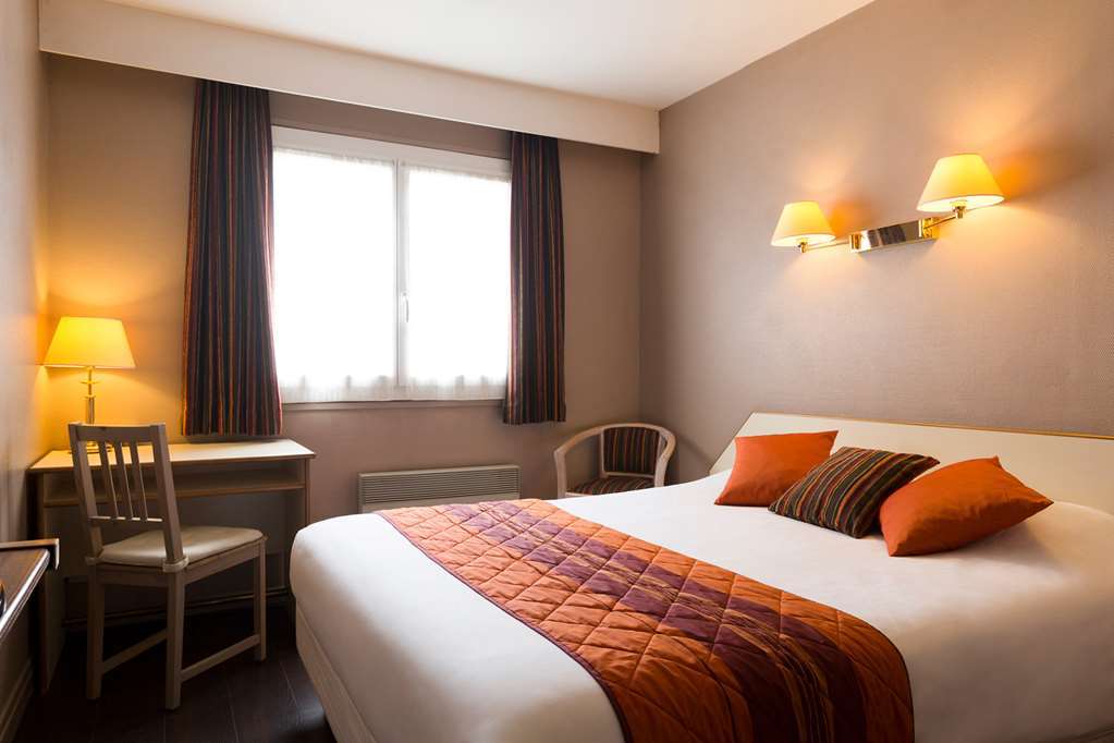 Hotel Les Tilleuls, Bourges Ruang foto